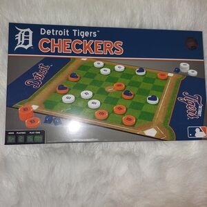 MLB Detroit Tigers Checkers Board Game
